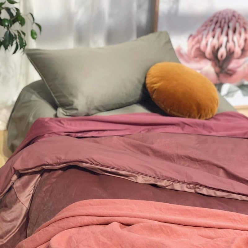 Eikei Solid Color Egyptian Cotton Duvet Cover Luxury Bedding Set High Thread Count Long Staple Sateen Weave Silky Soft Breathable Pima Quality Bed Linen (Olive, Queen) - Image 5